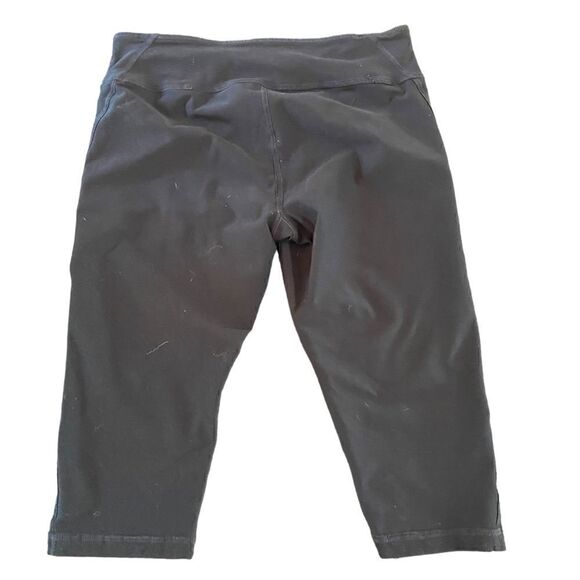 Zella Black Athletic Capri Pants size 28" - Picture 5 of 5
